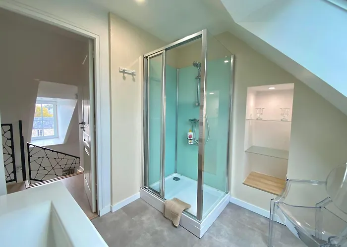 Maison Cornat, Numero 6, Le Duplex فالوجنيس